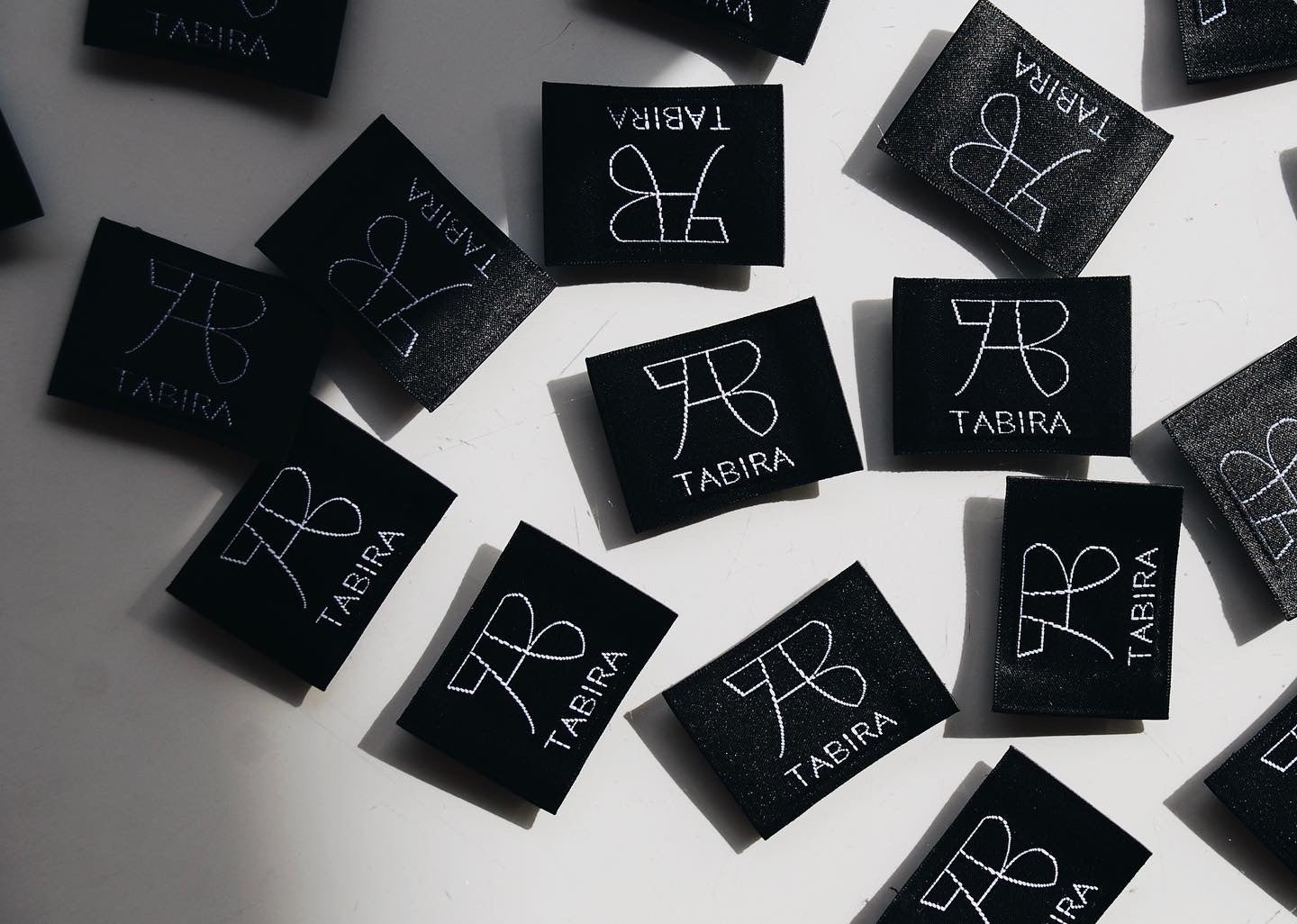 TABIRA マンハッタン(Black)